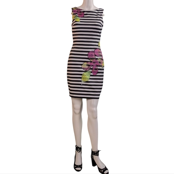 Caché Horizontal Striped Bodycon Dress With Floral Splash - Picture 2 of 13
